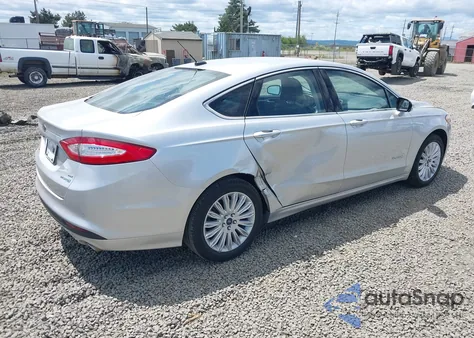 2015 Ford Fusion Hybrid Se from USA, damaged, VIN 3FA6P0LU6FR306719